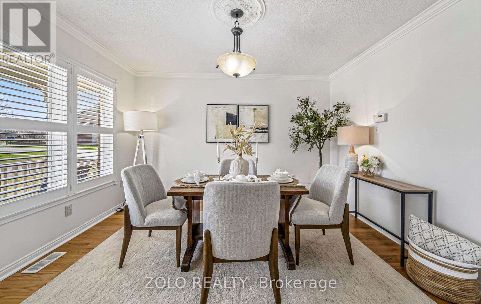 4 Sturgess Crescent, Whitby, Ontario  L1M 1J9 - Photo 8 - E13033756