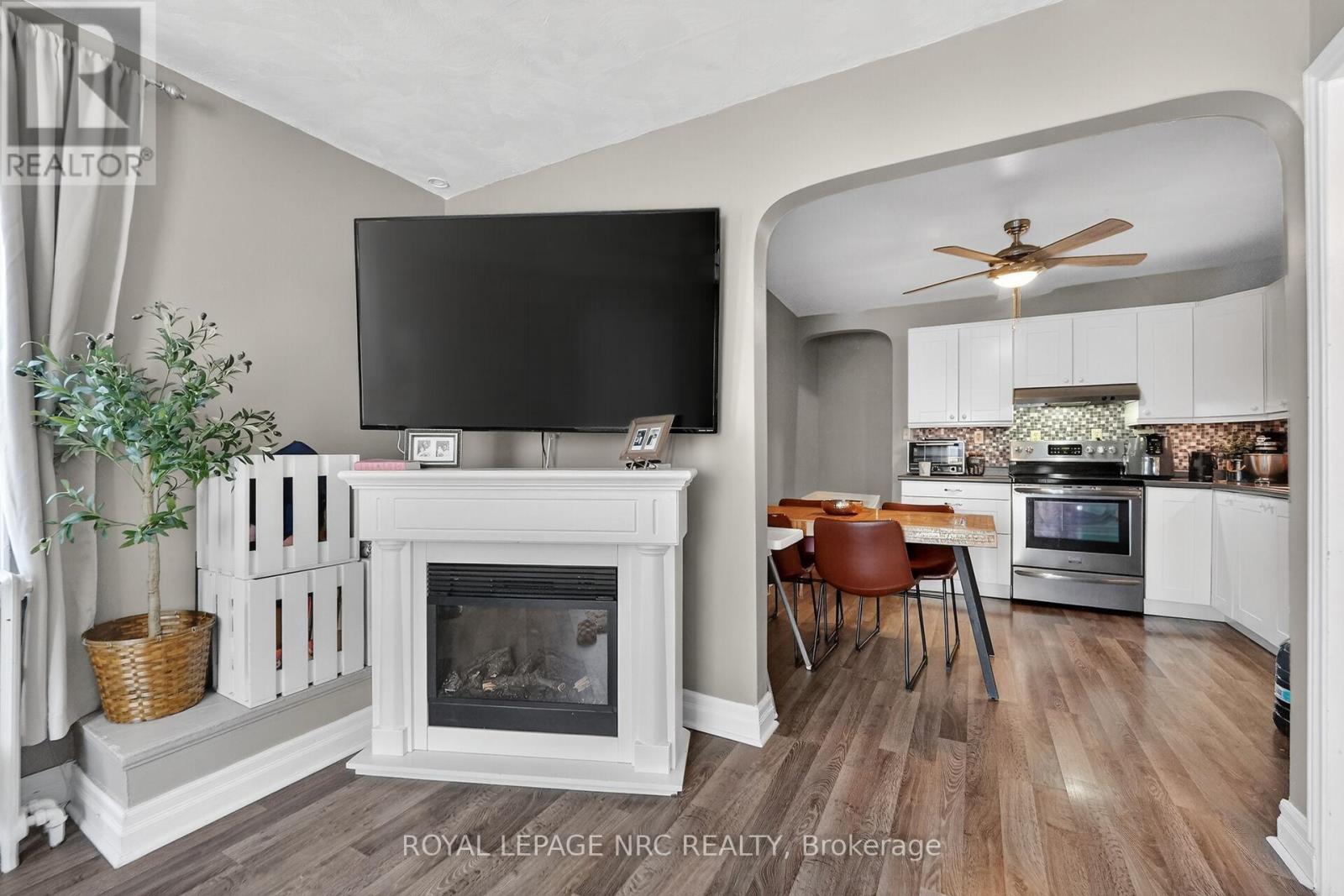 13 Albert Street W, Thorold, Ontario  L2V 2E9 - Photo 15 - X13033828