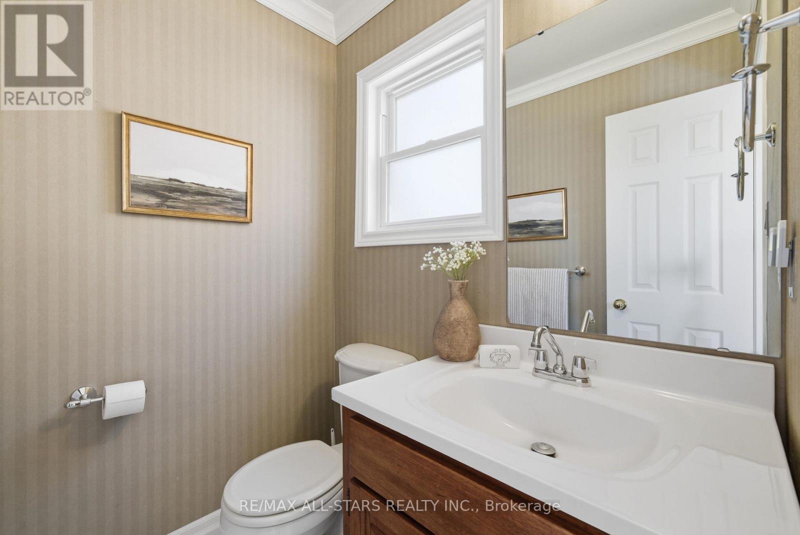 923 Leslie Valley Drive, Newmarket, Ontario  L3Y 7G3 - Photo 22 - N13033796