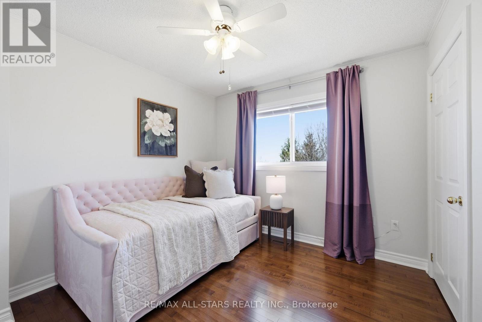 923 Leslie Valley Drive, Newmarket, Ontario  L3Y 7G3 - Photo 25 - N13033796