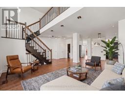 805 KINGSMERE AVENUE, Ottawa, Ontario