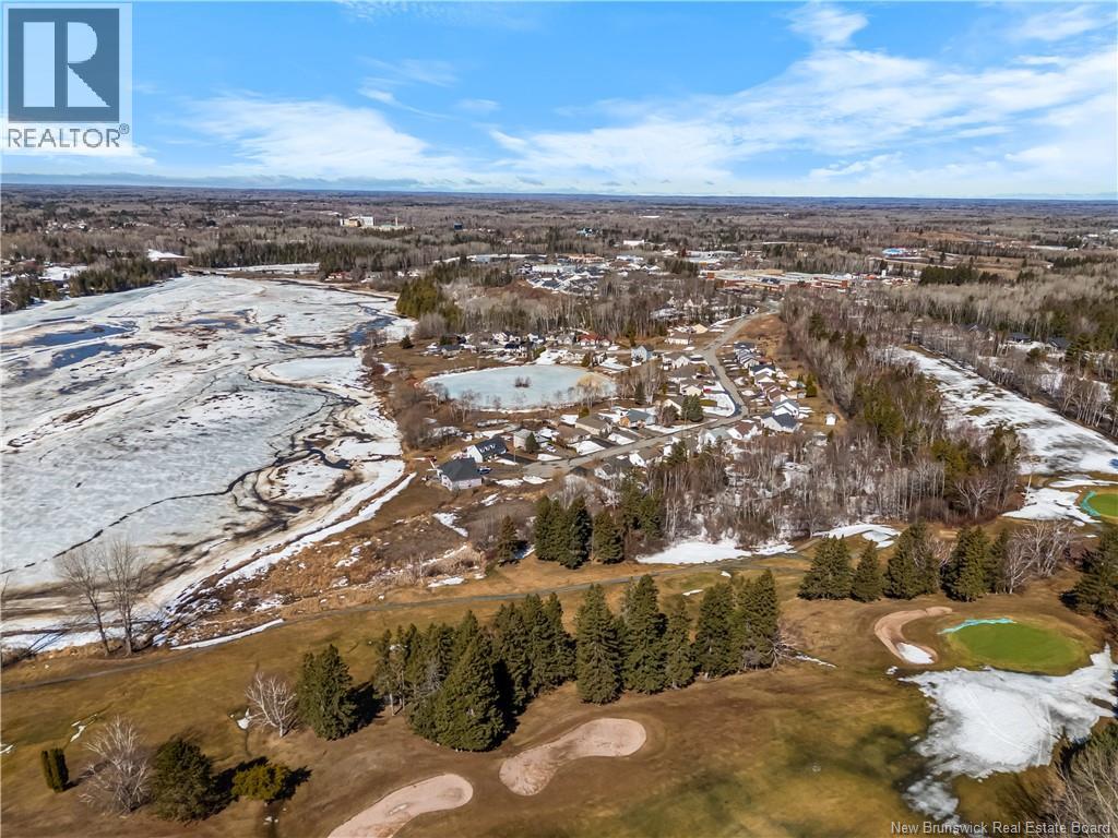 1745 Gowan Brae Drive, Bathurst, New Brunswick  E2A 4X5 - Photo 10 - NB137622