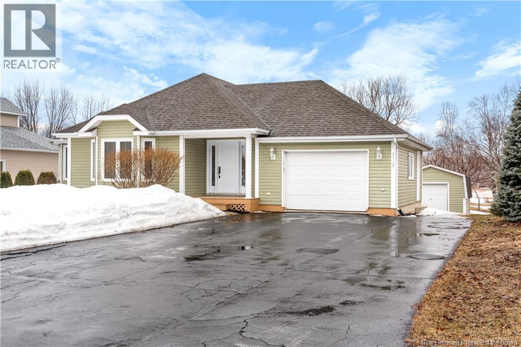 1745 Gowan Brae Drive, Bathurst, New Brunswick  E2A 4X5 - Photo 2 - NB137622