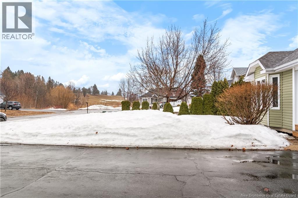 1745 Gowan Brae Drive, Bathurst, New Brunswick  E2A 4X5 - Photo 5 - NB137622