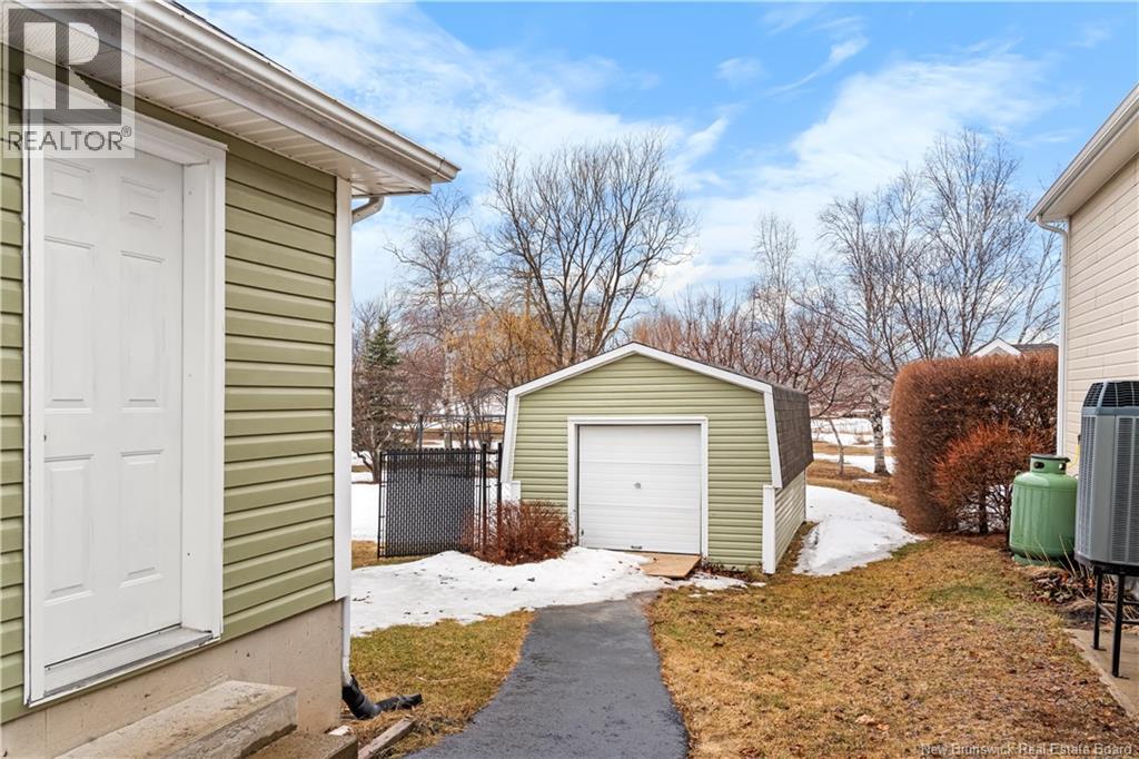 1745 Gowan Brae Drive, Bathurst, New Brunswick  E2A 4X5 - Photo 6 - NB137622