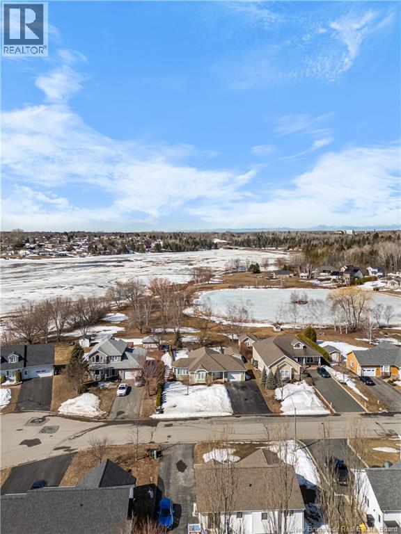 1745 Gowan Brae Drive, Bathurst, New Brunswick  E2A 4X5 - Photo 9 - NB137622