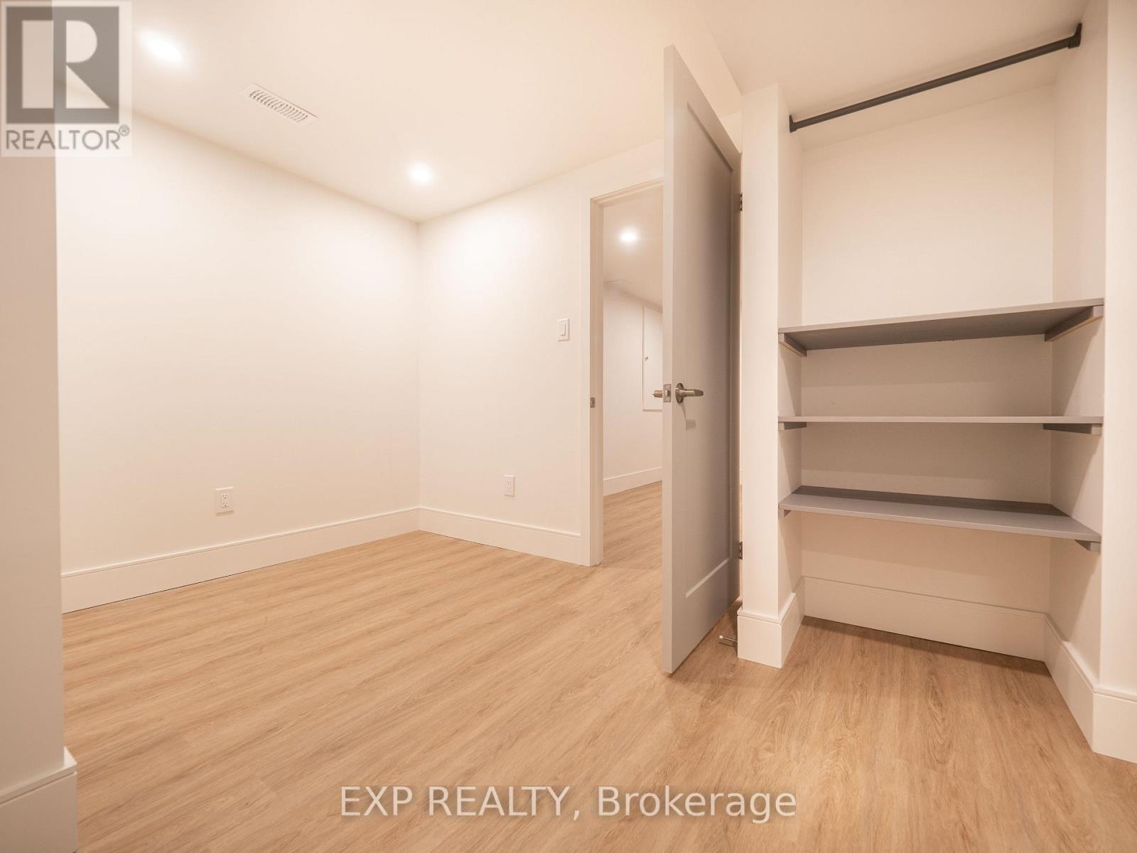 Bsmt - 4591 Credit Pointe Drive, Mississauga, Ontario  L5M 3L6 - Photo 18 - W13033746