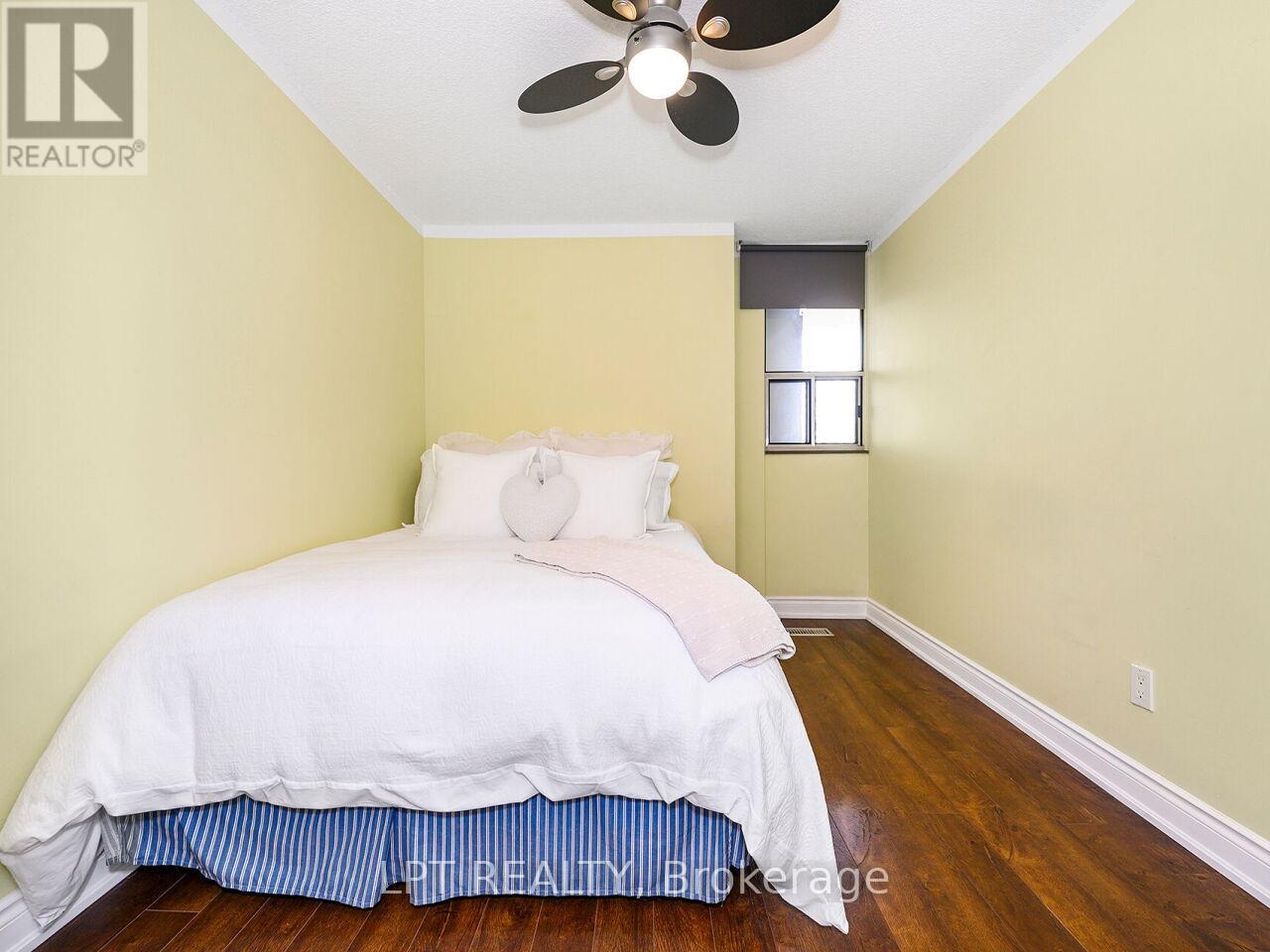 534 - 1300 Marlborough Court, Oakville, Ontario  L6H 2S2 - Photo 30 - W13033772