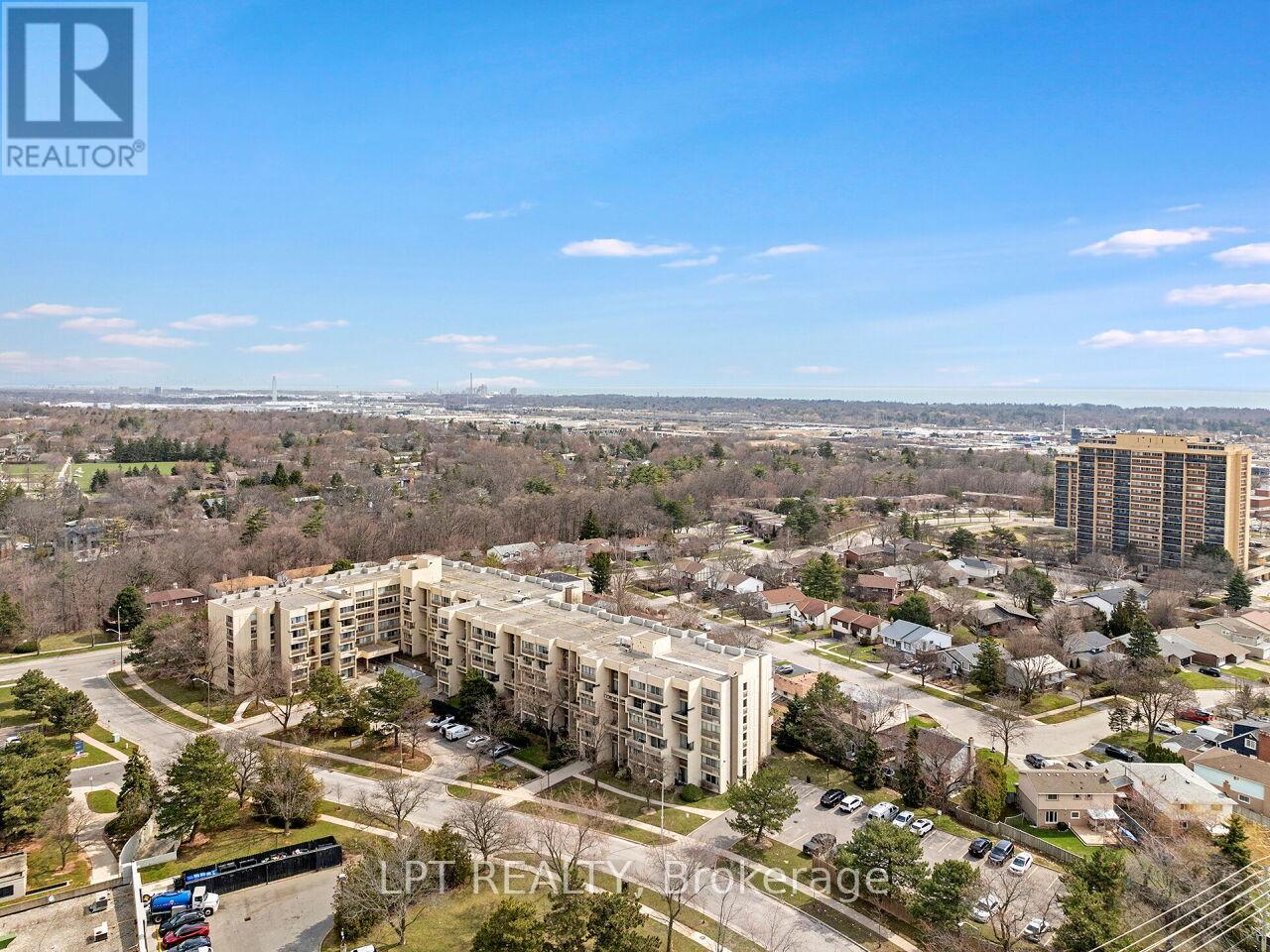 534 - 1300 Marlborough Court, Oakville, Ontario  L6H 2S2 - Photo 43 - W13033772