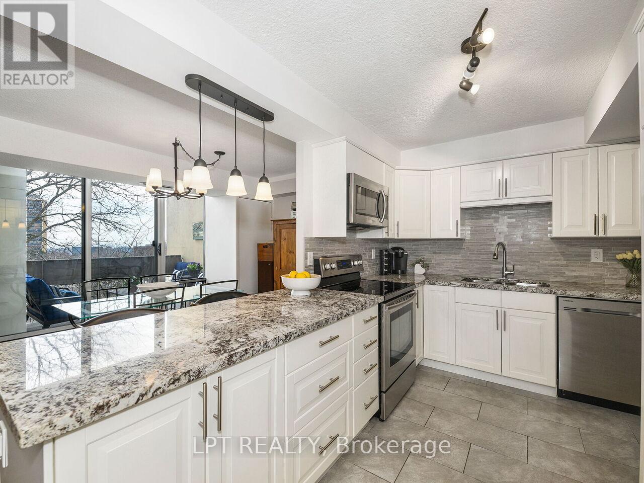 534 - 1300 Marlborough Court, Oakville, Ontario  L6H 2S2 - Photo 7 - W13033772