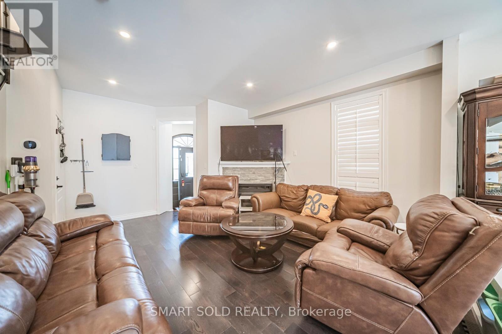 Upper - 3486 Fountain Park Avenue, Mississauga, Ontario  L5M 7E5 - Photo 19 - W13033780