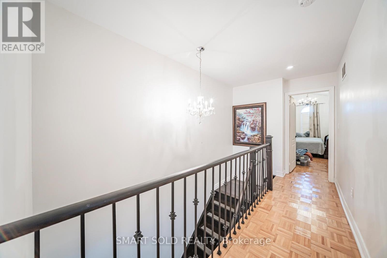 Upper - 3486 Fountain Park Avenue, Mississauga, Ontario  L5M 7E5 - Photo 32 - W13033780