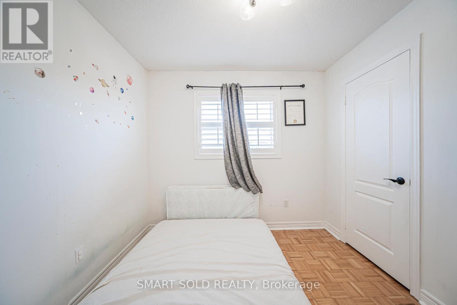 Upper - 3486 Fountain Park Avenue, Mississauga, Ontario  L5M 7E5 - Photo 41 - W13033780