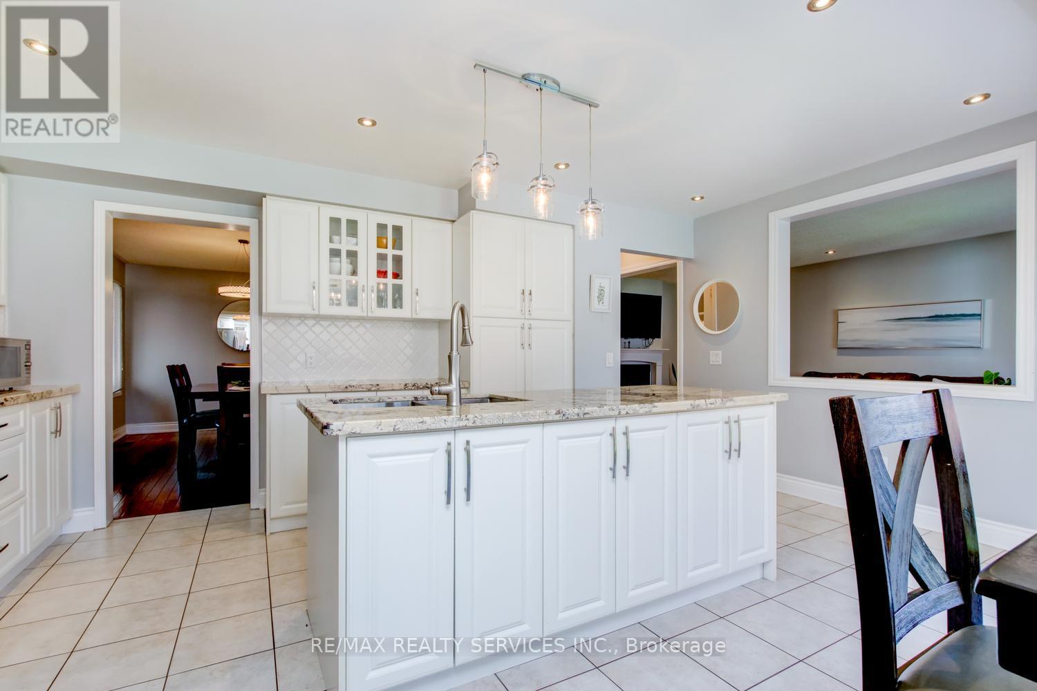 3 Nymark Place, Brampton, Ontario  L6S 5T5 - Photo 19 - W13033810