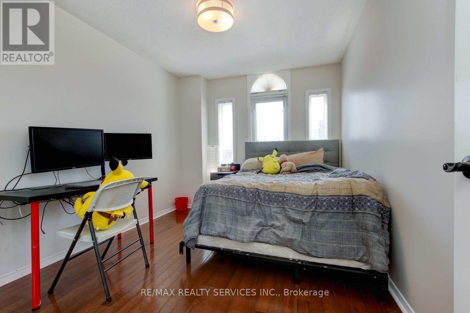 3 Nymark Place, Brampton, Ontario  L6S 5T5 - Photo 34 - W13033810