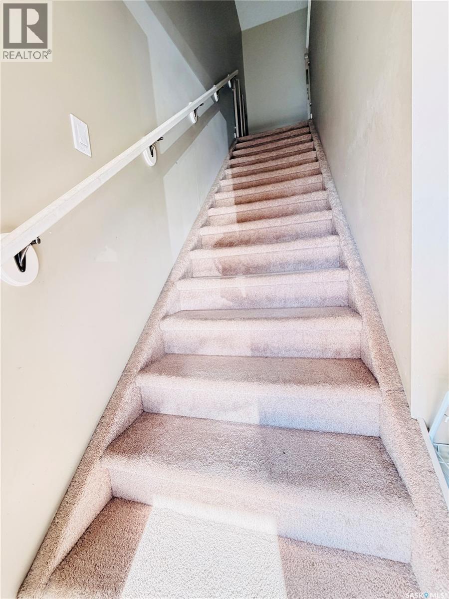 105 5051 James Hill Road, Regina, Saskatchewan  S4W 0B9 - Photo 11 - SK033669