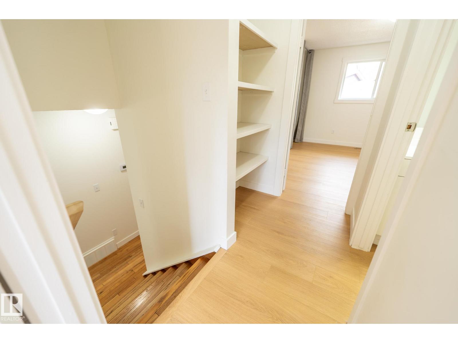 744 Saddleback Rd Nw, Edmonton, Alberta  T6J 5E6 - Photo 11 - E4483680