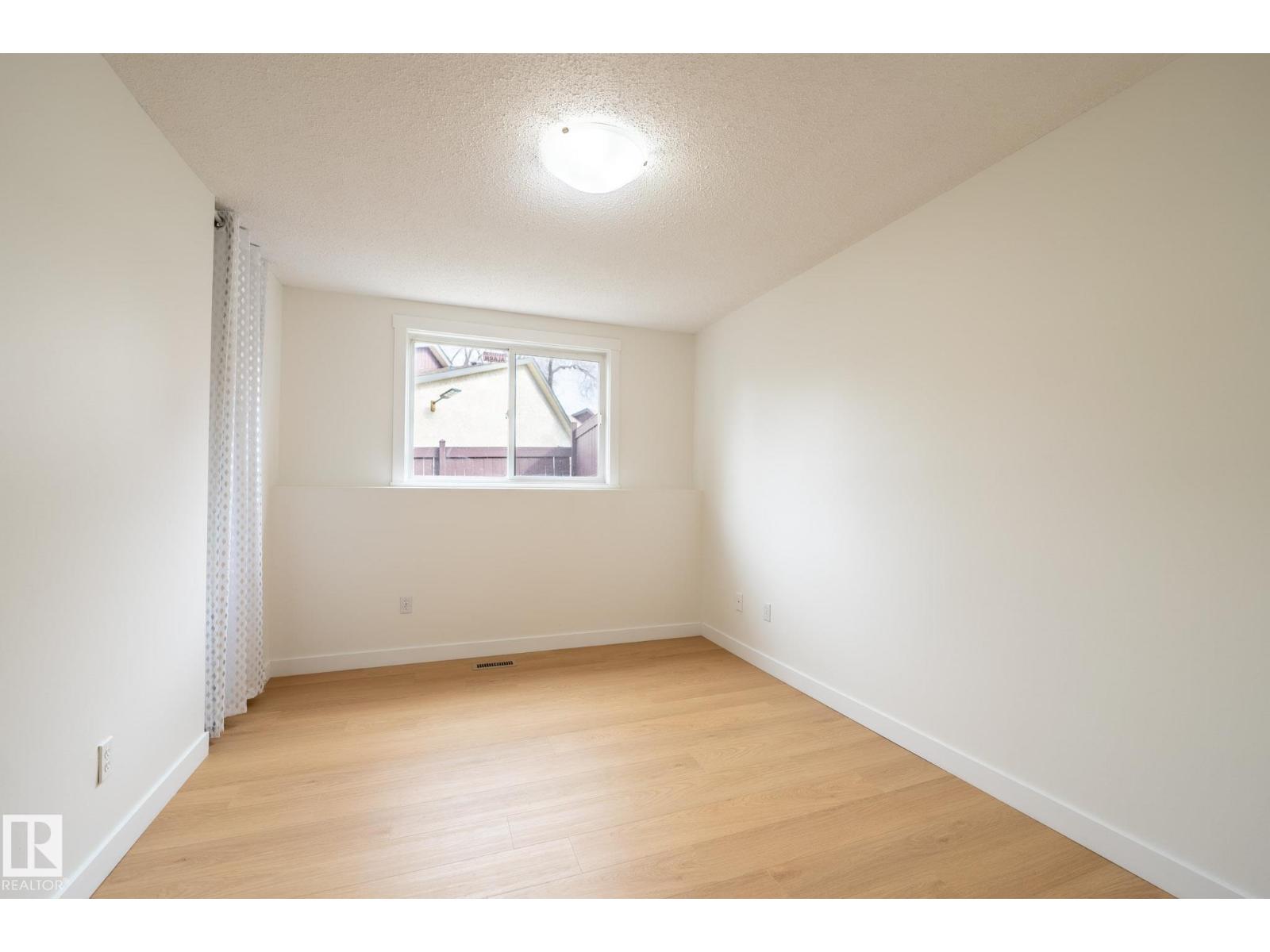 744 Saddleback Rd Nw, Edmonton, Alberta  T6J 5E6 - Photo 21 - E4483680