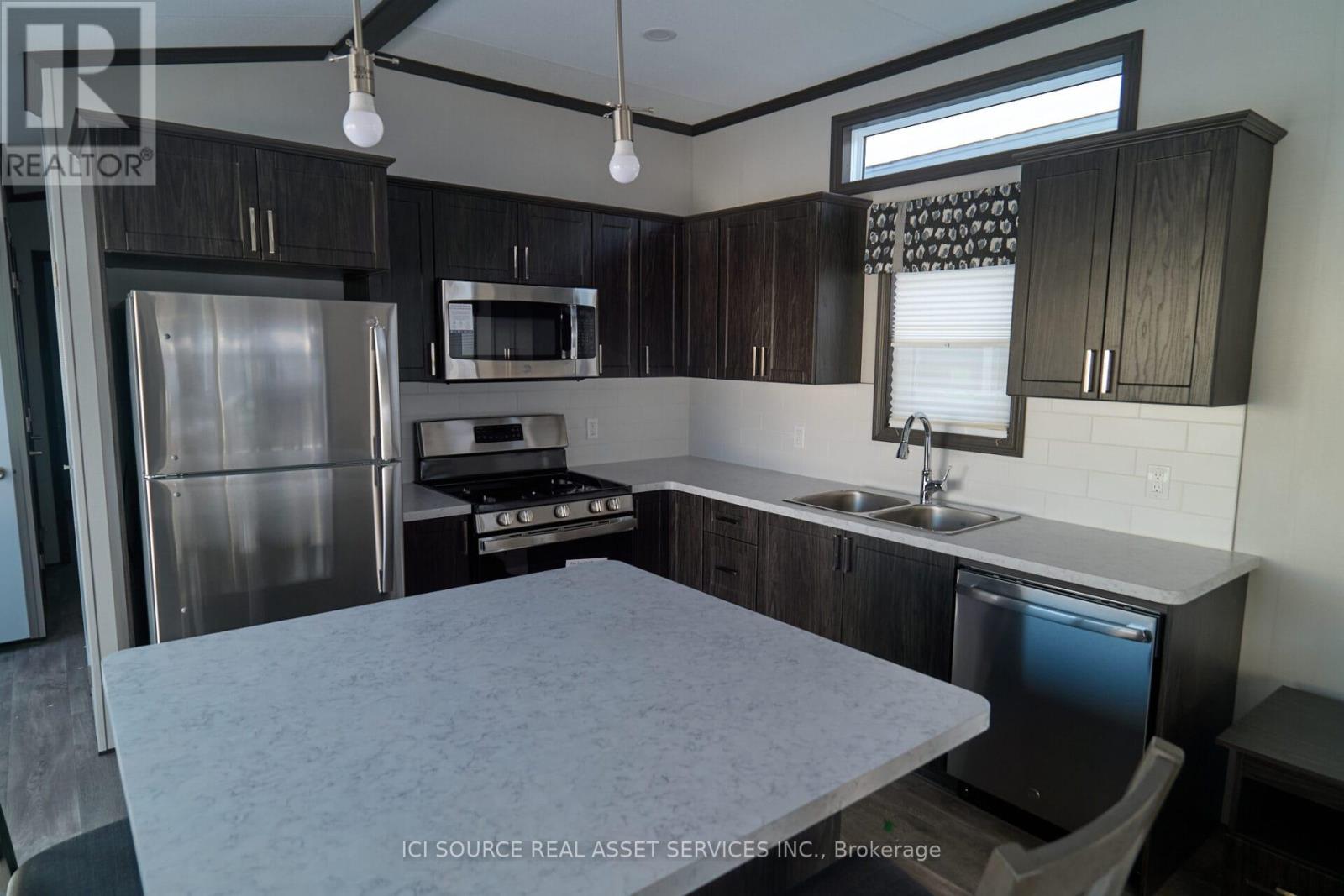 Anchor - 5007 Highway 21, Saugeen Shores, Ontario  N0H 2C5 - Photo 3 - X13033802