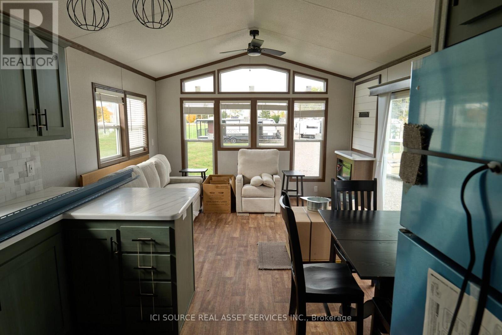 Aspen - 486 County Road 18, Prince Edward County, Ontario  K0K 1P0 - Photo 3 - X13033822