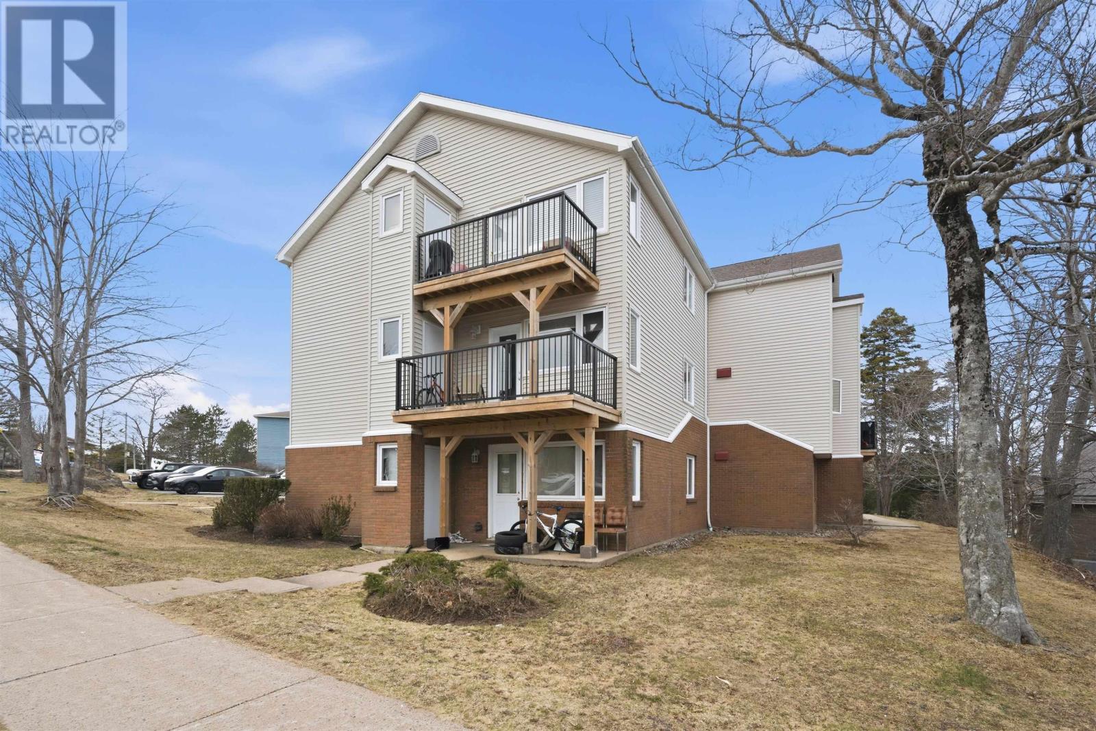 201 131 Farnham Gate Road, Halifax, Nova Scotia  B3M 4A4 - Photo 3 - 202603660