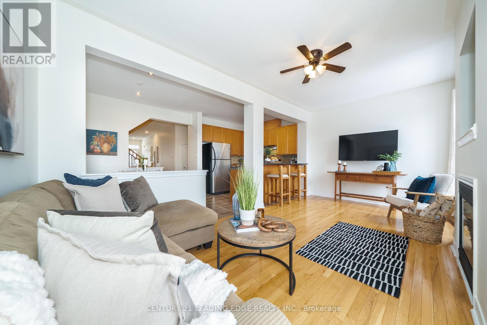 47 Hoppington Avenue, Whitchurch-Stouffville, Ontario  L4A 0L1 - Photo 8 - N12898660