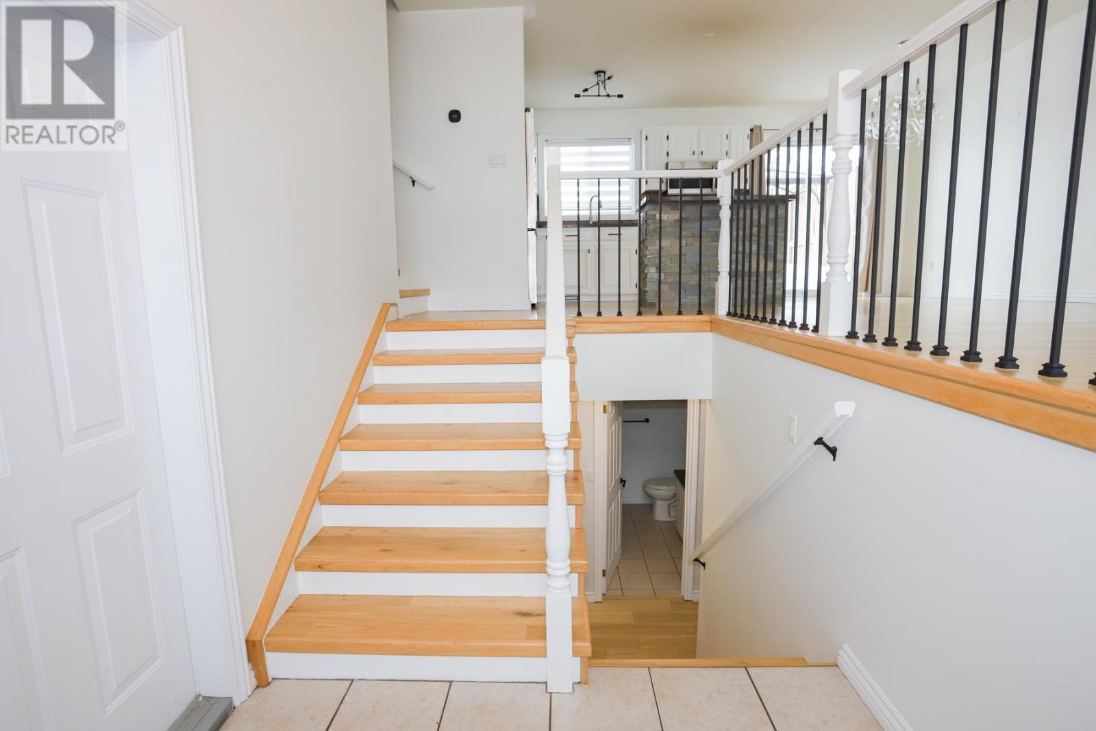 967 Lake St, Sault Ste. Marie, Ontario  P6B 6C9 - Photo 10 - SM260410