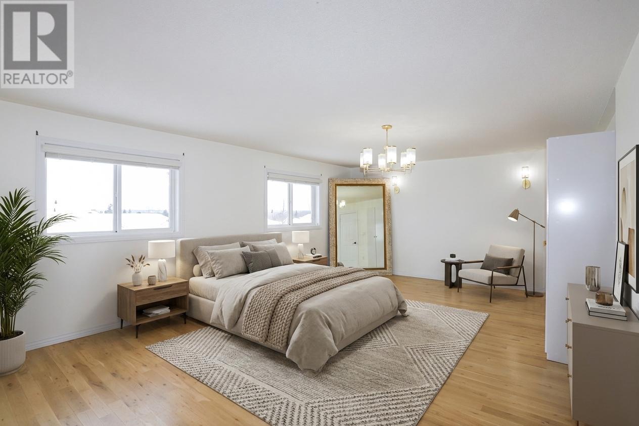 967 Lake St, Sault Ste. Marie, Ontario  P6B 6C9 - Photo 25 - SM260410