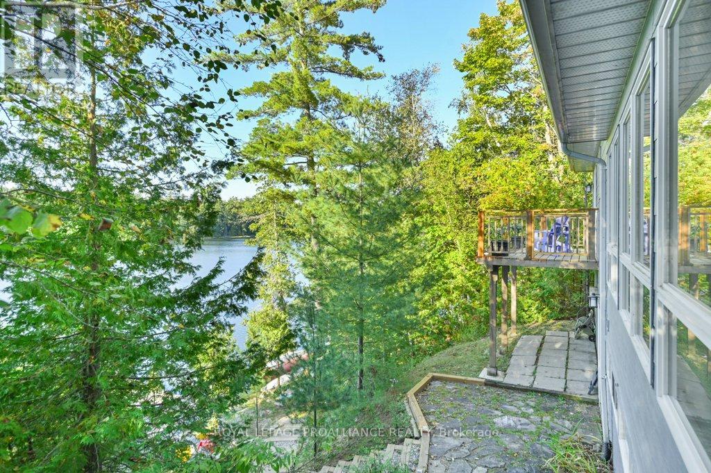 1018c Leisure Lane, Frontenac (Frontenac North), Ontario  K0H 1K0 - Photo 35 - X12991630