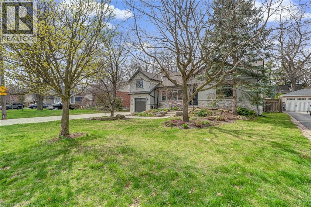 2123 Deyncourt Drive, Burlington, Ontario  L7R 1W2 - Photo 2 - 40822622