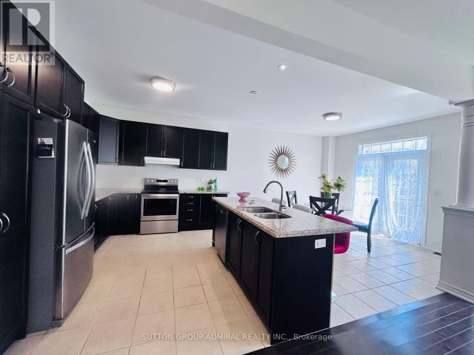 81 Livante Court, Markham, Ontario  L6C 1J5 - Photo 12 - N13031326