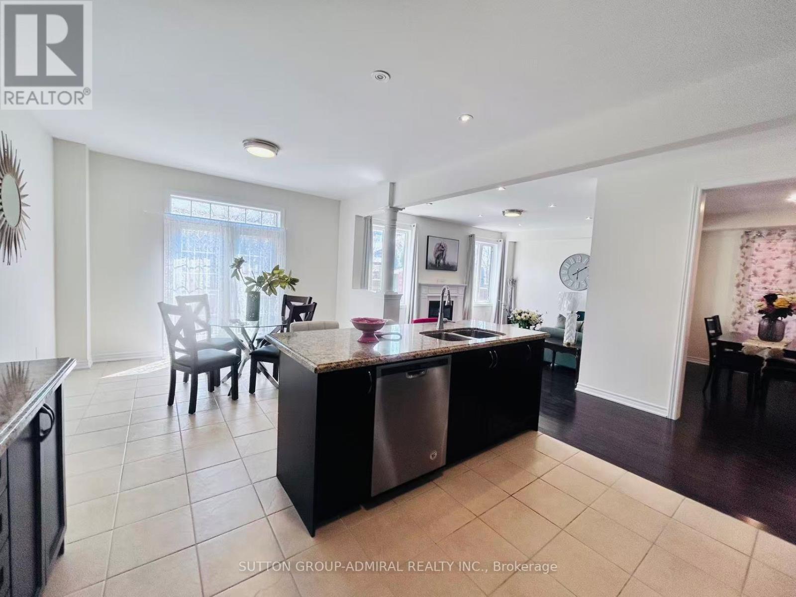 81 Livante Court, Markham, Ontario  L6C 1J5 - Photo 16 - N13031326