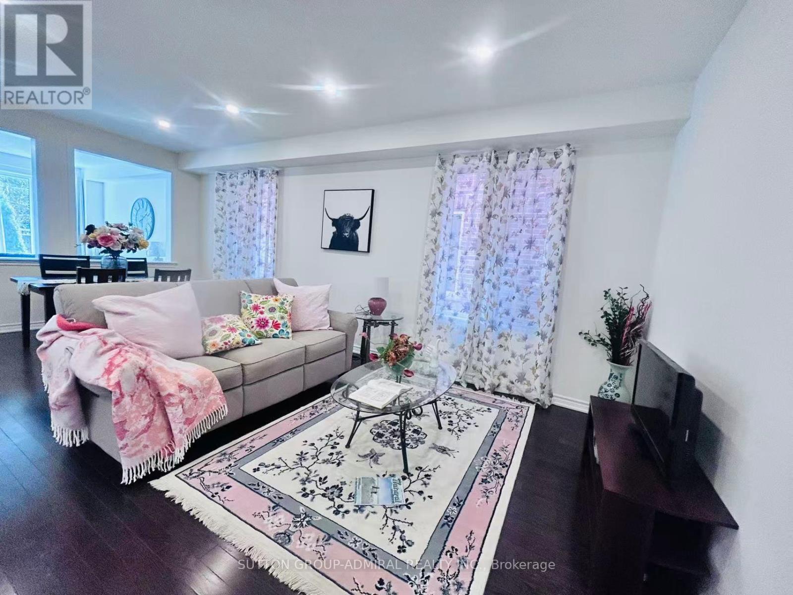 81 Livante Court, Markham, Ontario  L6C 1J5 - Photo 6 - N13031326