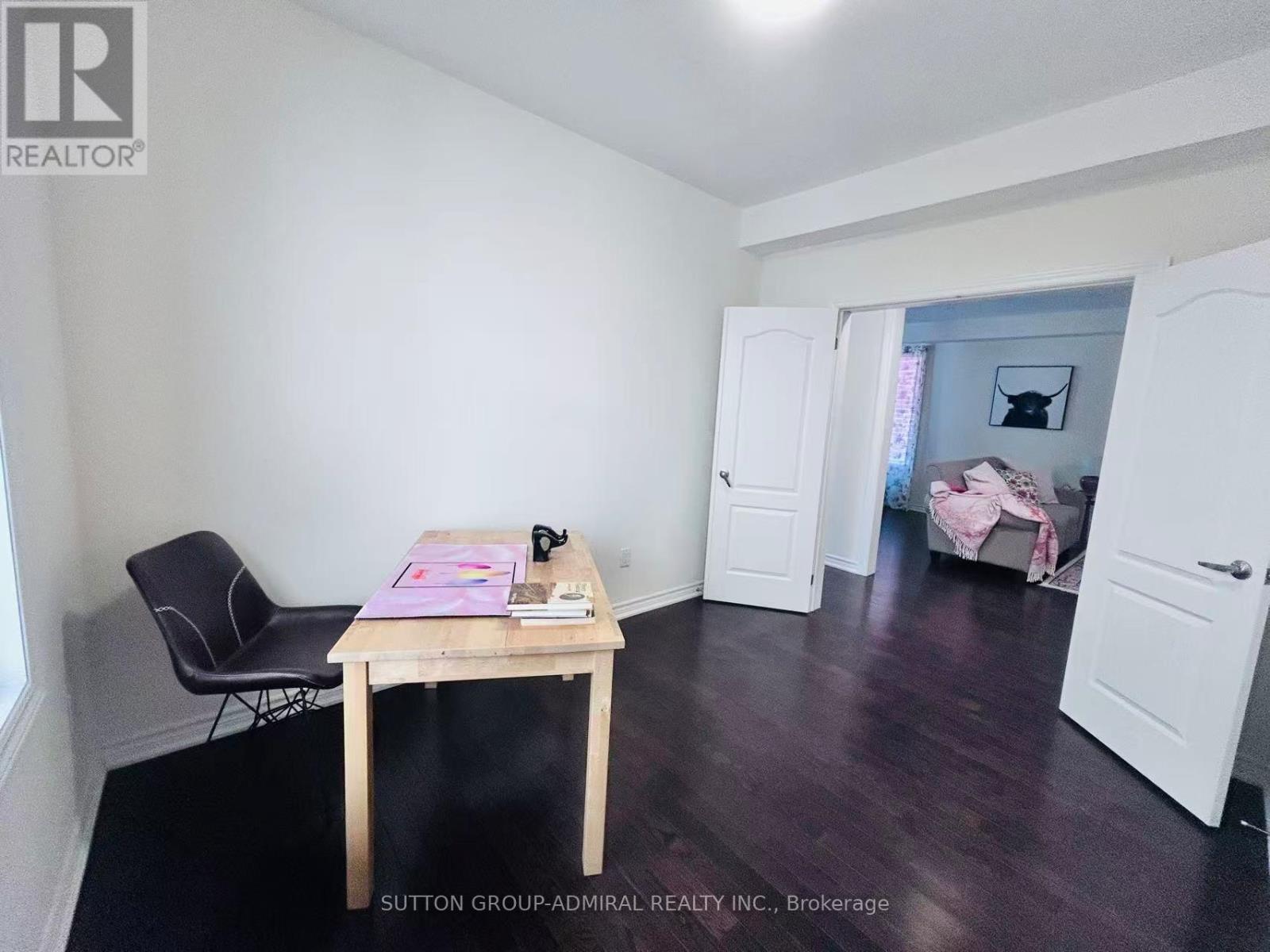 81 Livante Court, Markham, Ontario  L6C 1J5 - Photo 10 - N13031326