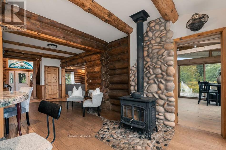 3741 Lakeshore Road E, Clarington, Ontario  L1B 1L9 - Photo 3 - E13033858