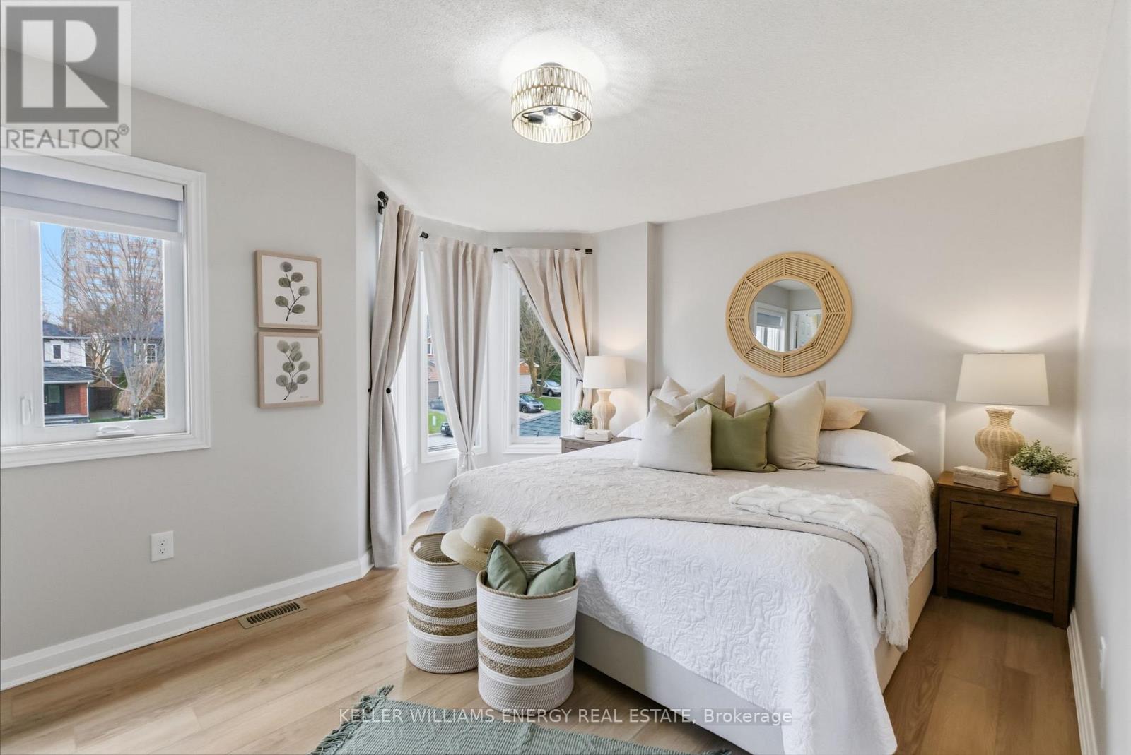 35 Teddington Crescent, Whitby, Ontario L1R 1S5 - Photo 7 - E13033866