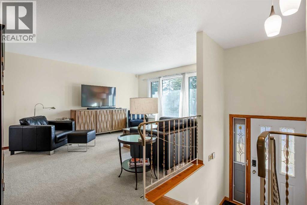 5711 Dalmead Crescent NW, Calgary, Alberta  T3A 1E7 - Photo 25 - A2295983