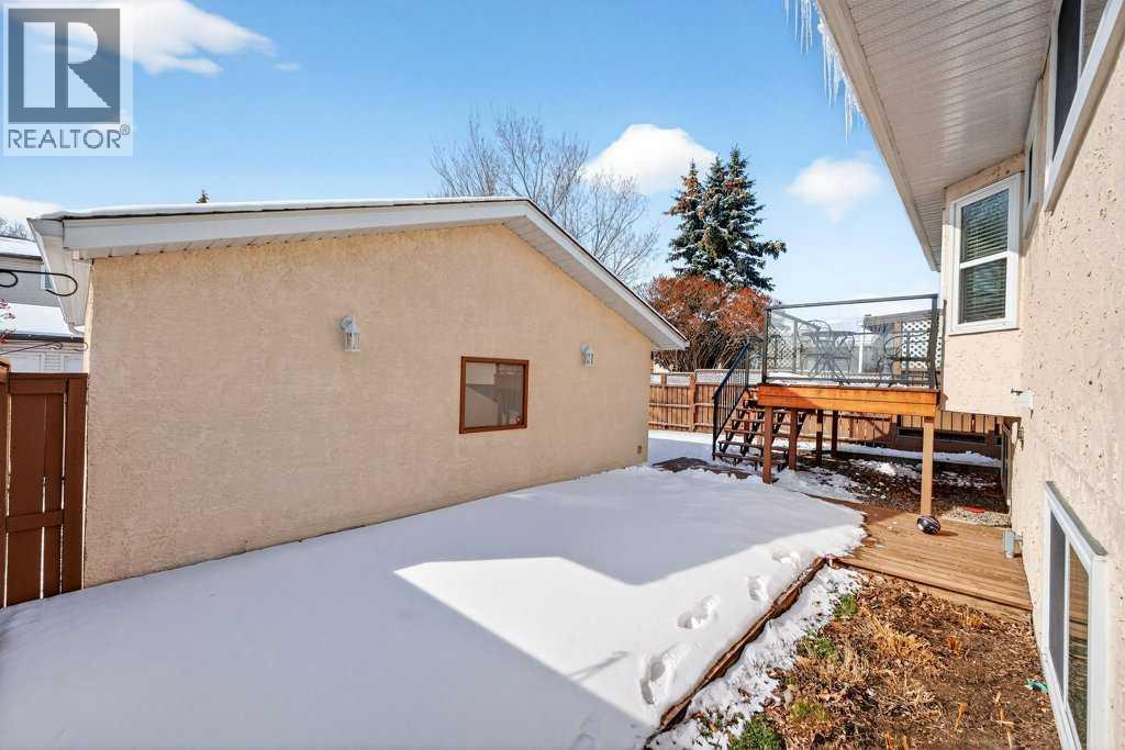 96 Templehill Drive NE, Calgary, Alberta  T1Y 4C3 - Photo 39 - A2298994