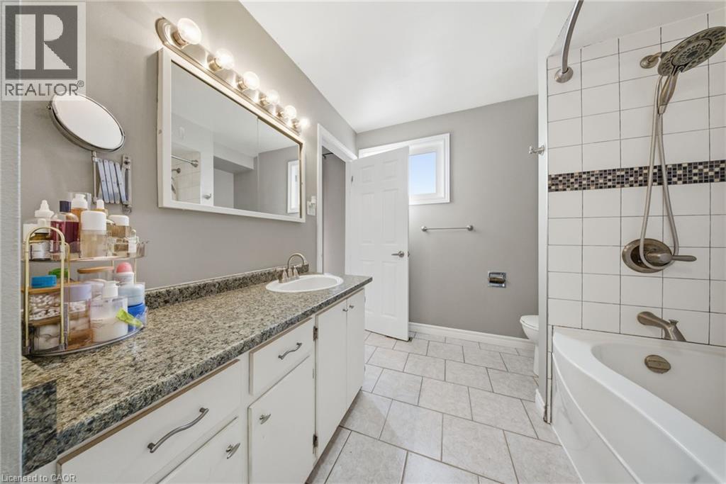 32 Mowat Boulevard Unit# 41, Kitchener, Ontario  N2E 1X4 - Photo 17 - 40822838