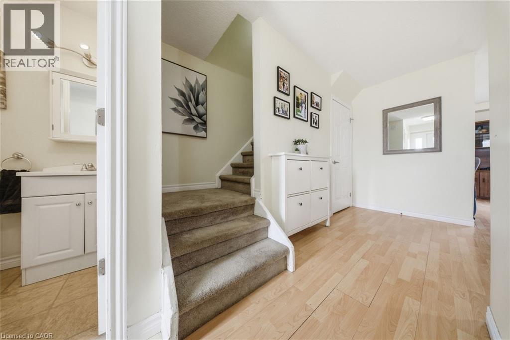 32 Mowat Boulevard Unit# 41, Kitchener, Ontario  N2E 1X4 - Photo 4 - 40822838