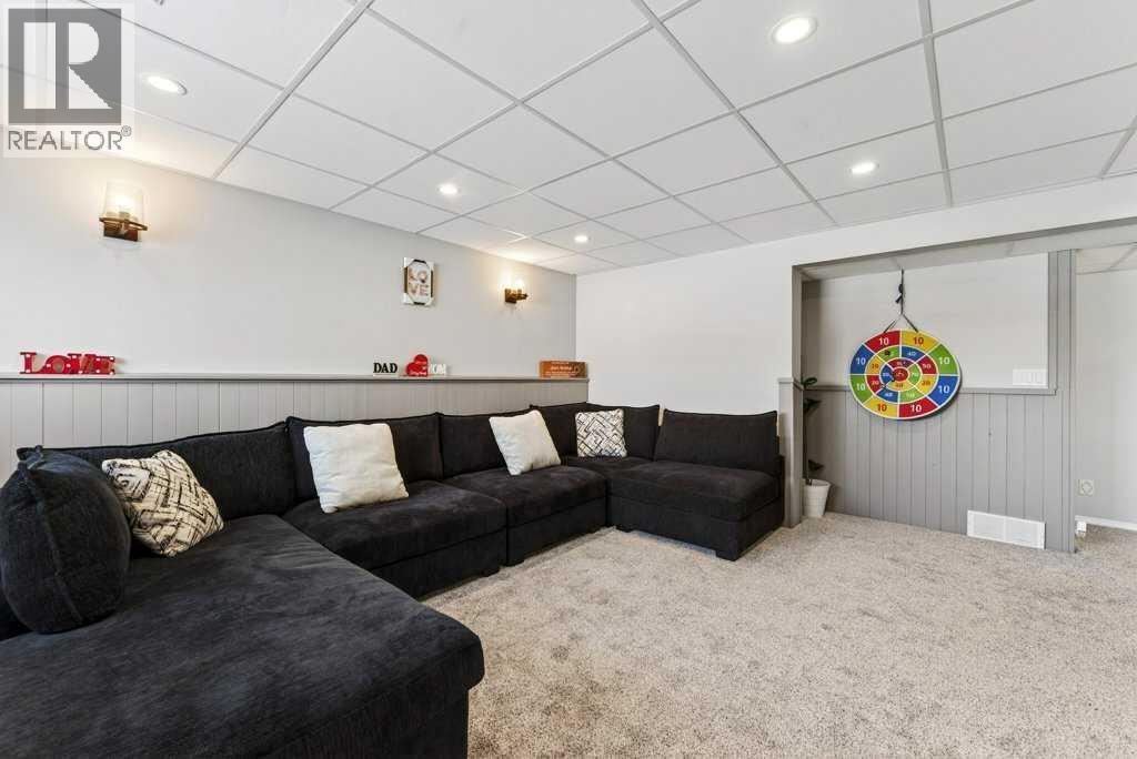 96 Templehill Drive NE, Calgary, Alberta  T1Y 4C3 - Photo 30 - A2298994