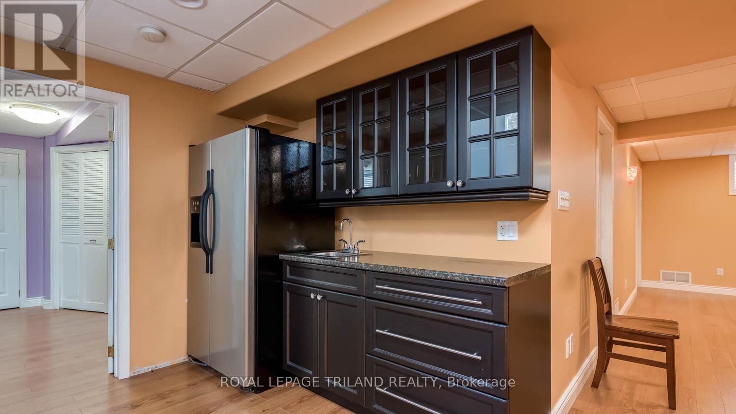 1223 Thornley Street, London South, Ontario  N6K 4V3 - Photo 23 - X13033864