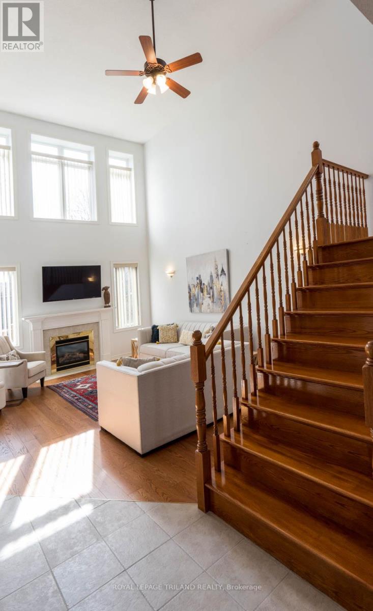 1223 Thornley Street, London South, Ontario  N6K 4V3 - Photo 5 - X13033864