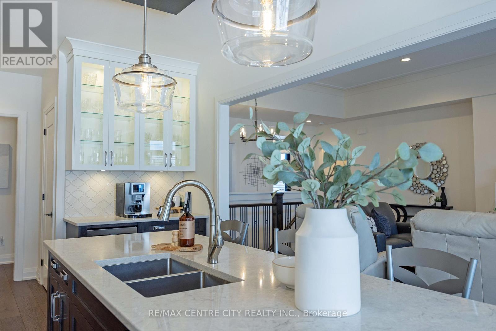 7 - 1166 Riverbend Road, London South, Ontario  N6K 0J9 - Photo 6 - X13033872