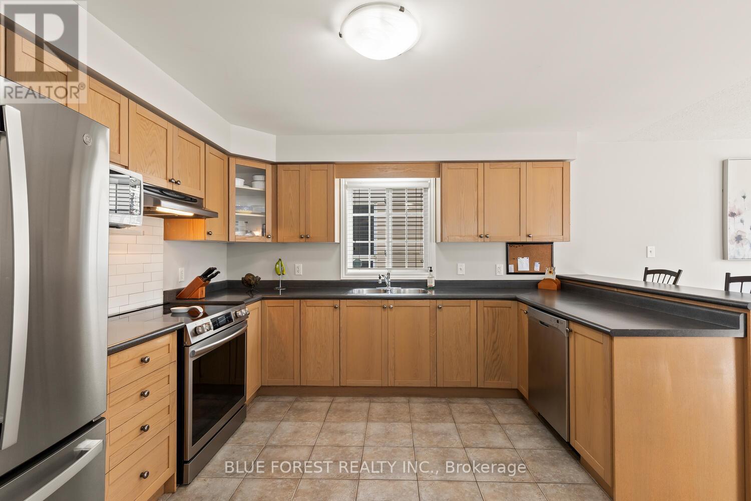 696 Feldgate Circle, London East, Ontario  N5V 5E8 - Photo 15 - X13033874