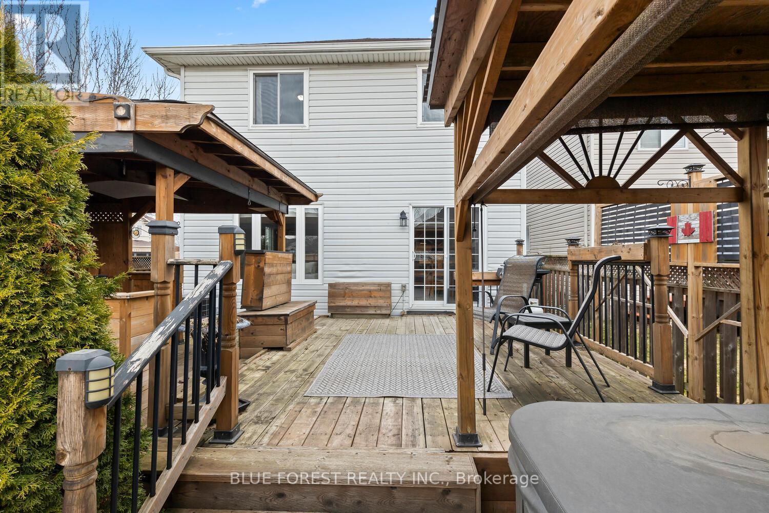 696 Feldgate Circle, London East, Ontario  N5V 5E8 - Photo 31 - X13033874