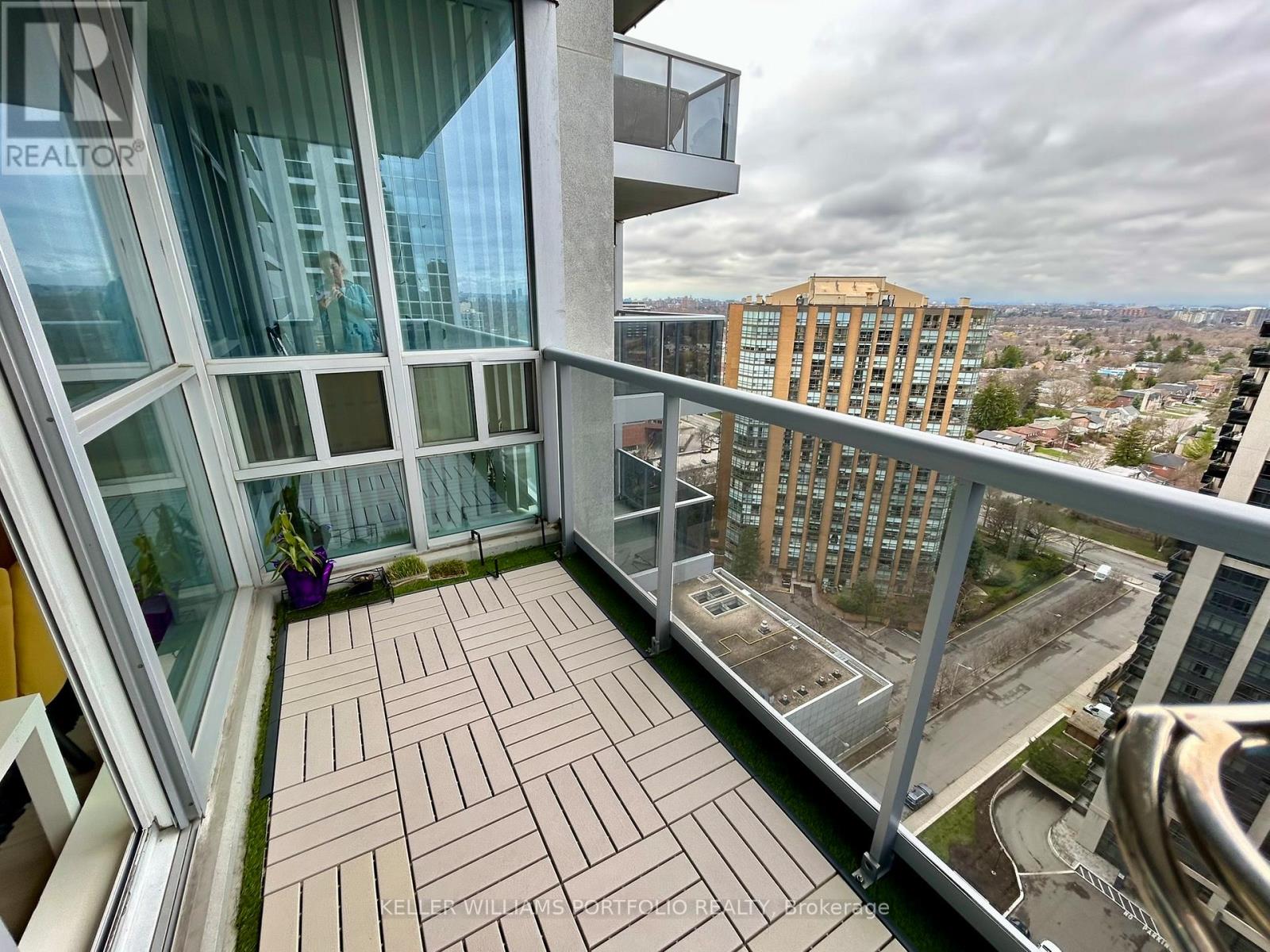 2801 - 4968 Yonge Street, Toronto, Ontario  M2N 7G9 - Photo 18 - C13033844