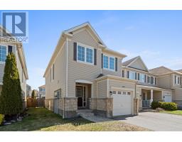 2647 HALF MOON BAY ROAD, Ottawa, Ontario