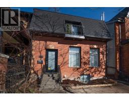 136 SPRUCE STREET, Toronto, Ontario