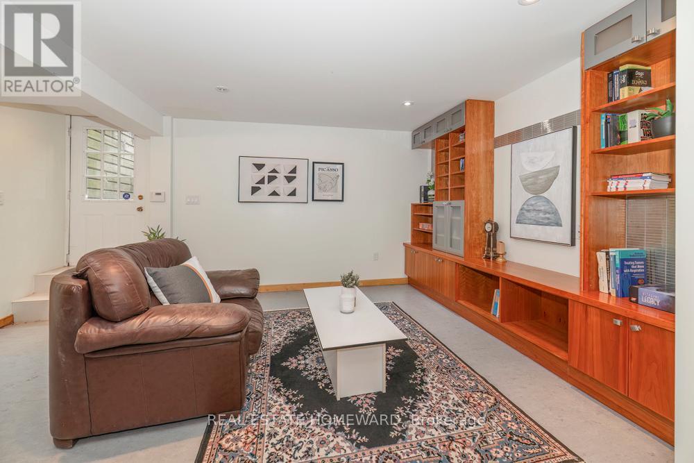 136 Spruce Street, Toronto, Ontario  M5A 2J5 - Photo 20 - C12999310